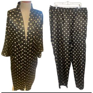 Robert Louis Men’s Silk Blend Open Robe (One Size) & Pajama Pants (XL)
